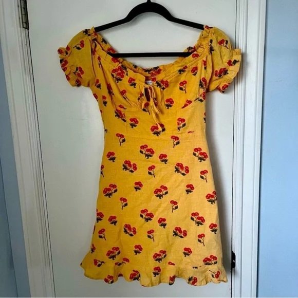 URBAN OUTFITTERS Sweet linen blend cottage core cherry dress - Picture 1 of 4